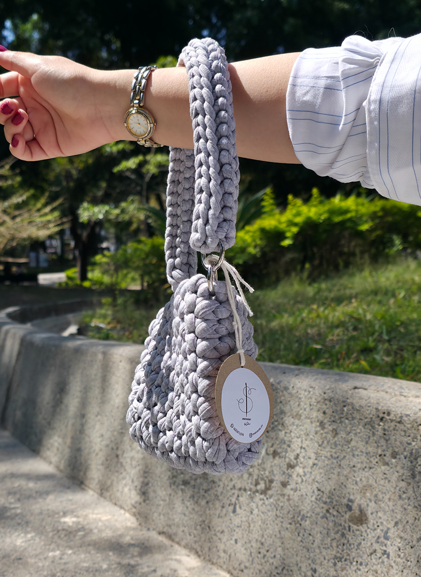 Bolso de mano estilo Aracely