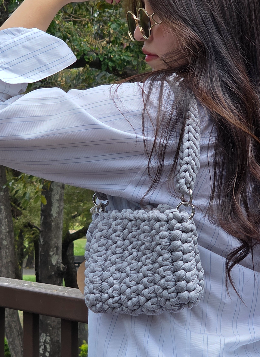 Bolso de mano estilo Aracely